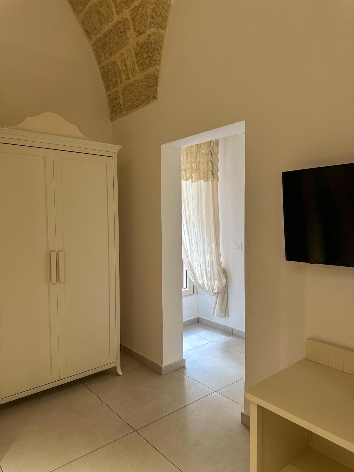 Palazzo Alma Luxury Rooms คาซาราโน ภายนอก รูปภาพ