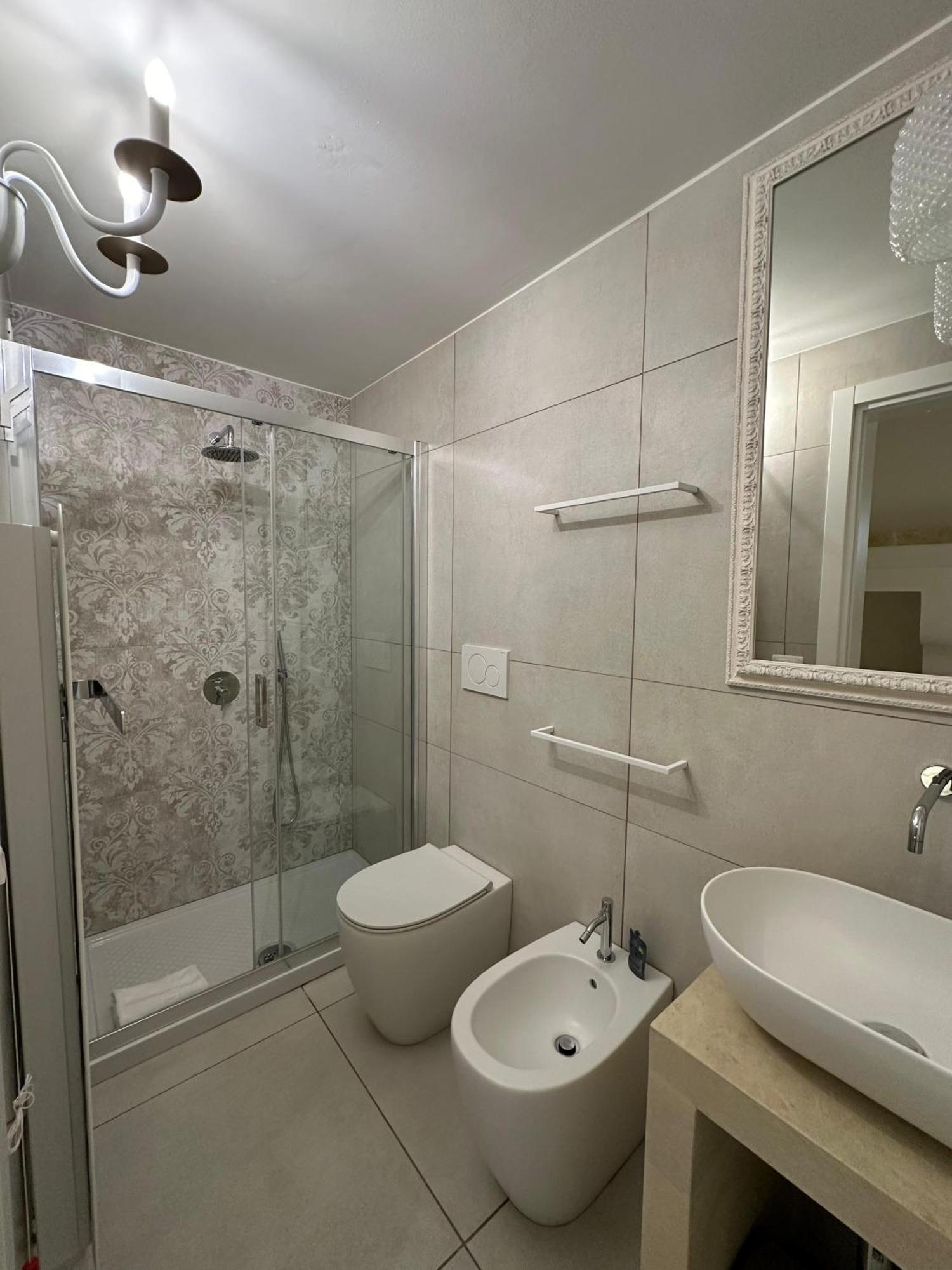 Palazzo Alma Luxury Rooms คาซาราโน ภายนอก รูปภาพ