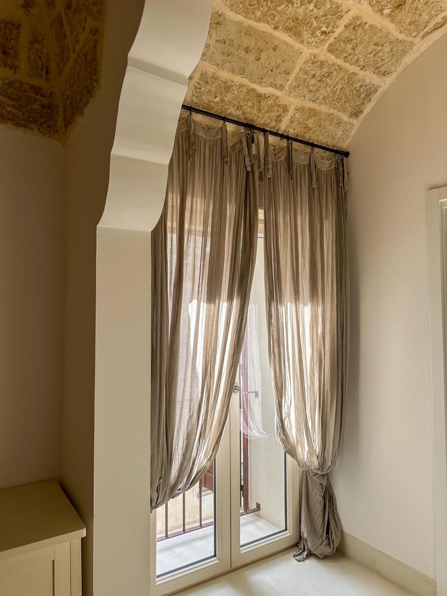 Palazzo Alma Luxury Rooms คาซาราโน ภายนอก รูปภาพ