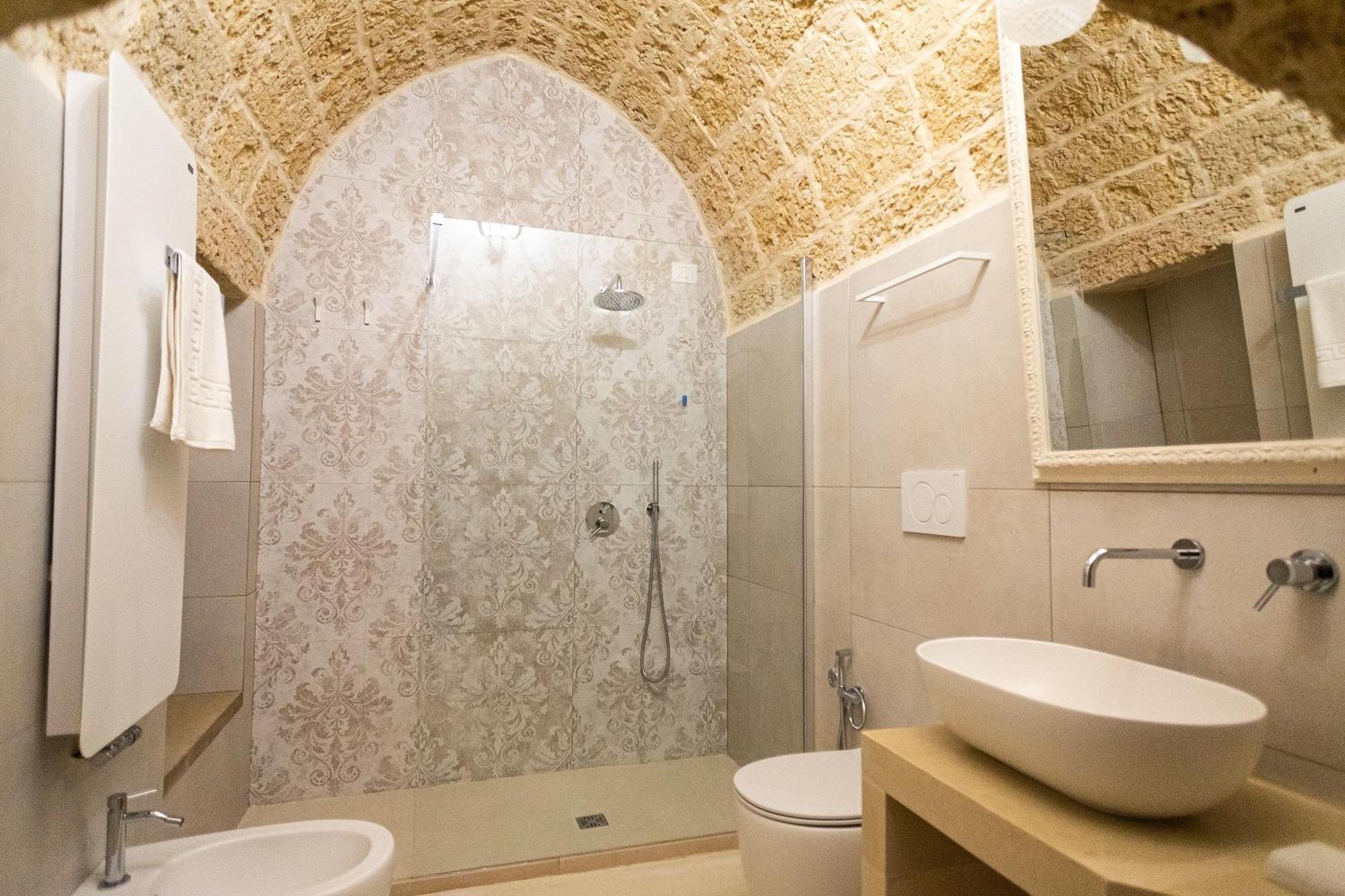 Palazzo Alma Luxury Rooms คาซาราโน ภายนอก รูปภาพ
